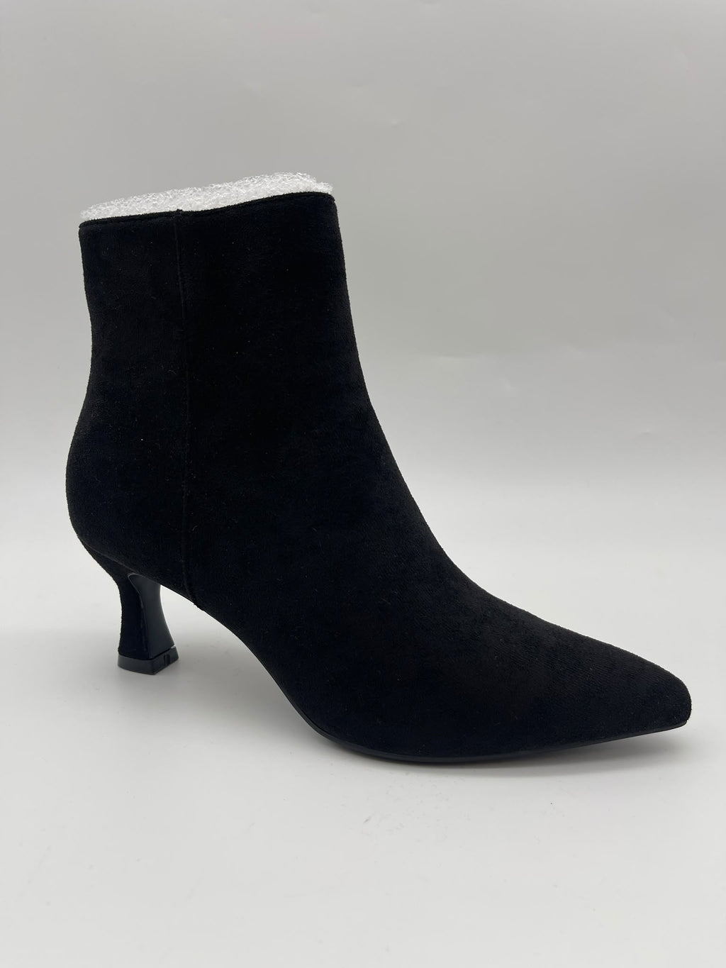 Pointed-Toe Kitten Heel Ankle Boots