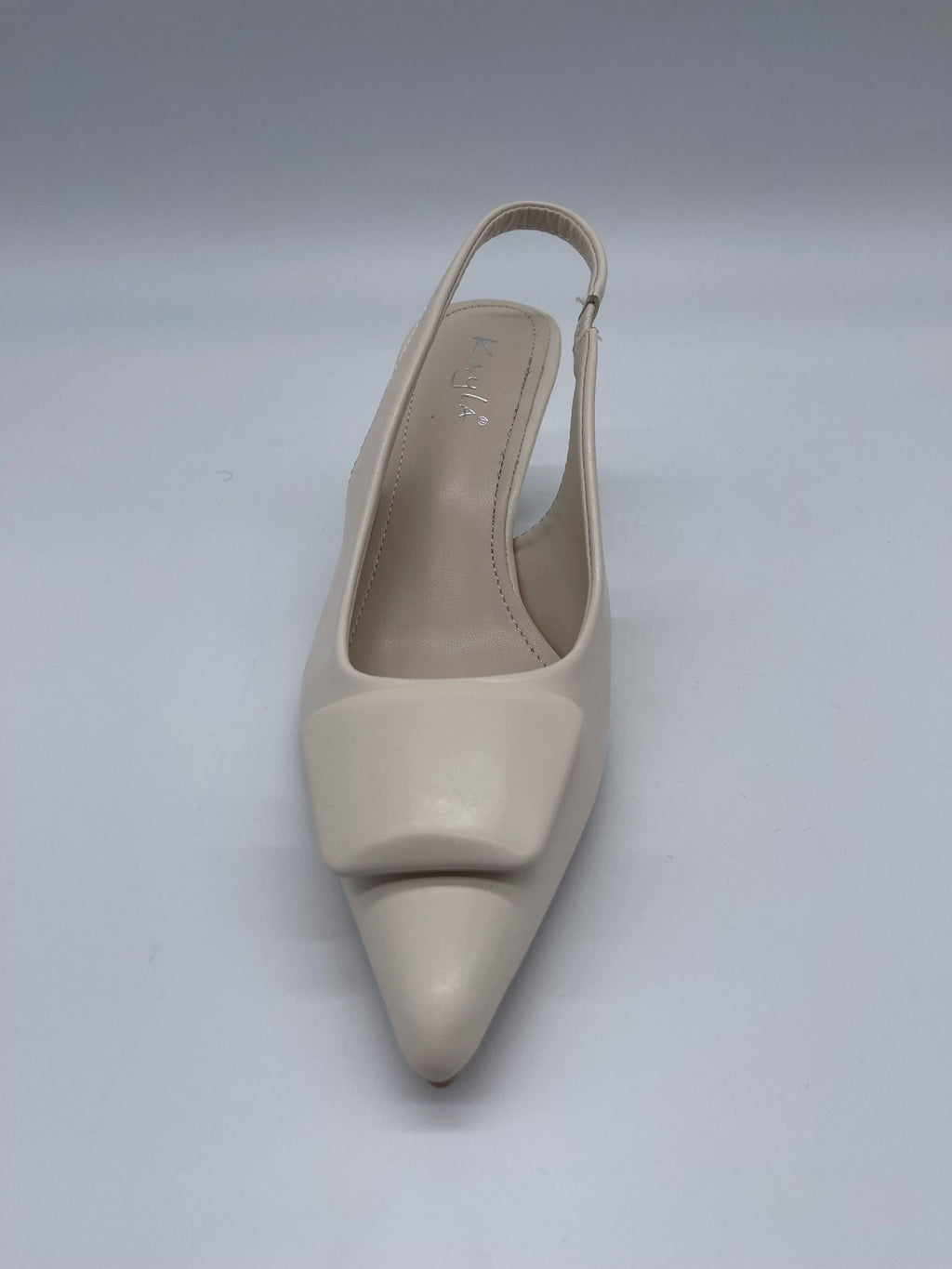 Pointed-Toe Slingback Heel